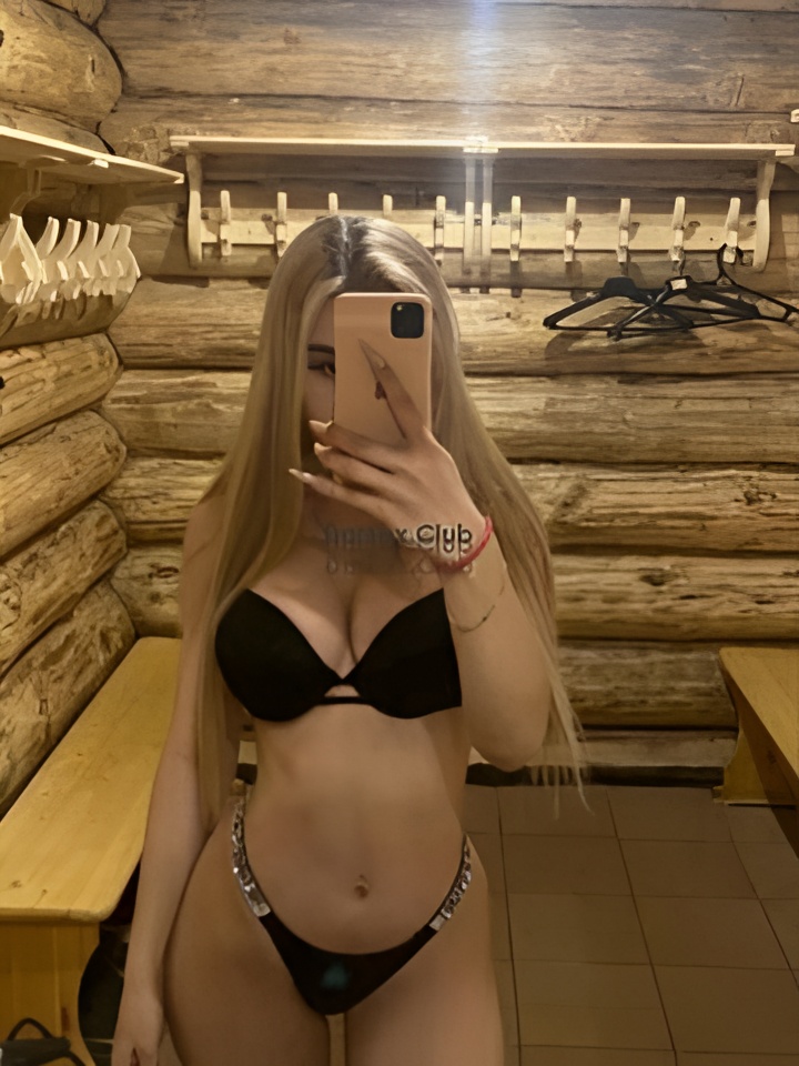 Лейла привлекательная девушка из Брянска цена от 1500 руб