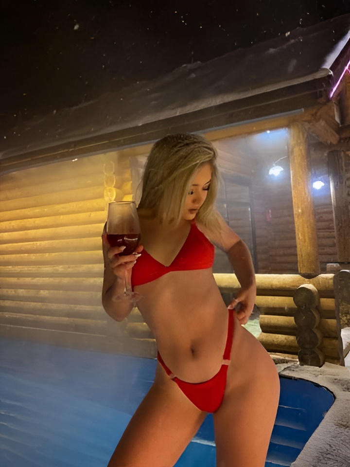 Тамара привлекательная девушка из Брянска цена от 1500 руб