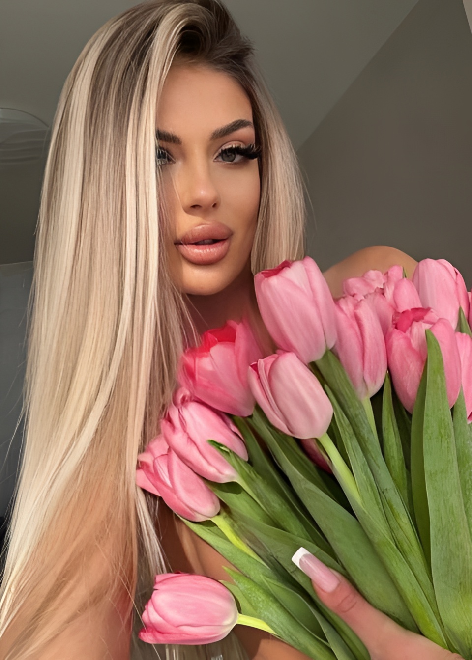 Индивидуалка АЛЁНУШКА BEST GERL, доступна для личного знакомства от 18000 руб